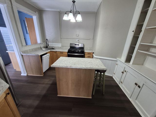 300 Eureka Avenue Se, City Of Grand Rapids, MI 49506
