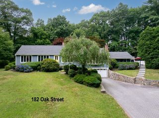 182 Oak St, Marshfield, MA 02050