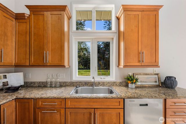 29925 159th Lane SE, Kent, WA 98042