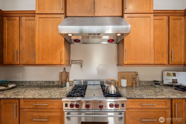 29925 159th Lane SE, Kent, WA 98042