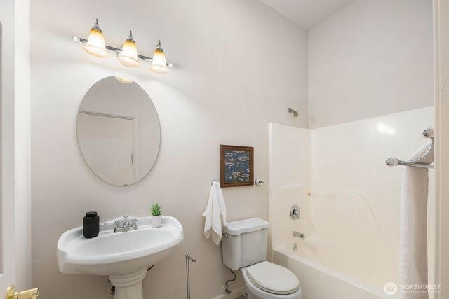 29925 159th Lane SE, Kent, WA 98042