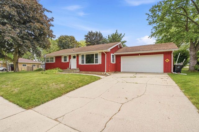 117 HAWTHORNE COURT, Chilton, WI 53014