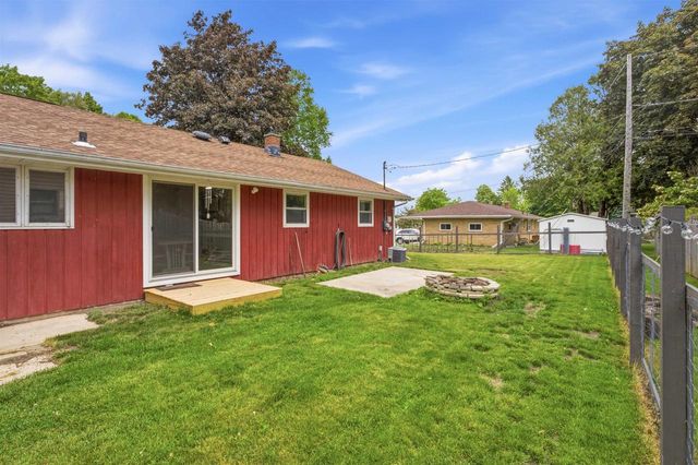 117 HAWTHORNE COURT, Chilton, WI 53014