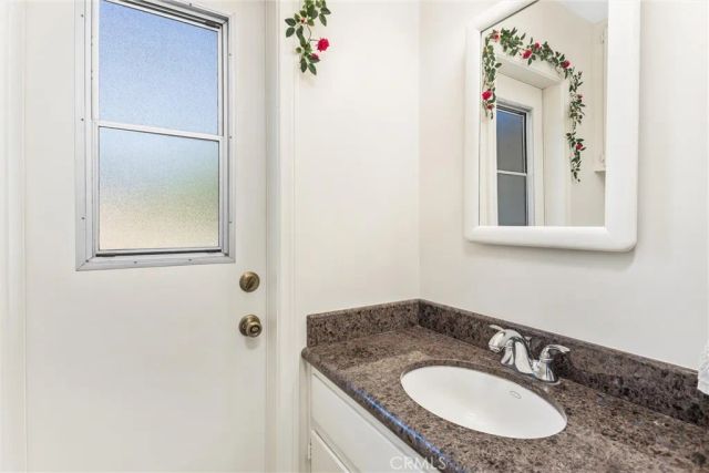 1041 Holmes, Calimesa, CA 92320