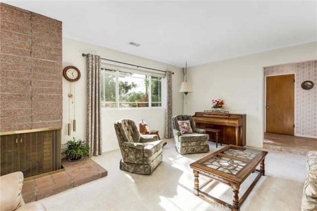 1041 Holmes, Calimesa, CA 92320