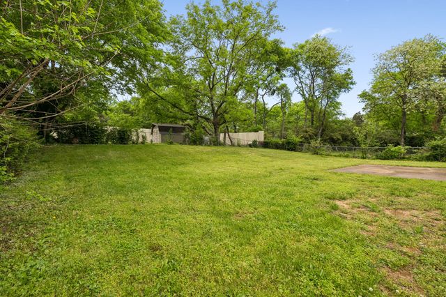 809 Fawn Ln, Madison, TN 37115