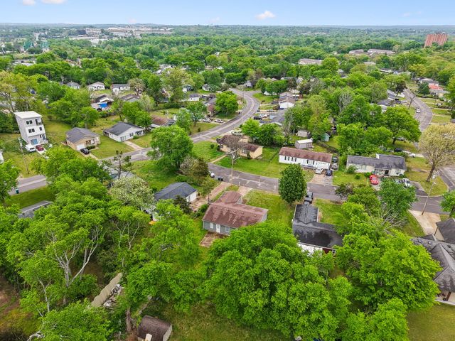 809 Fawn Ln, Madison, TN 37115