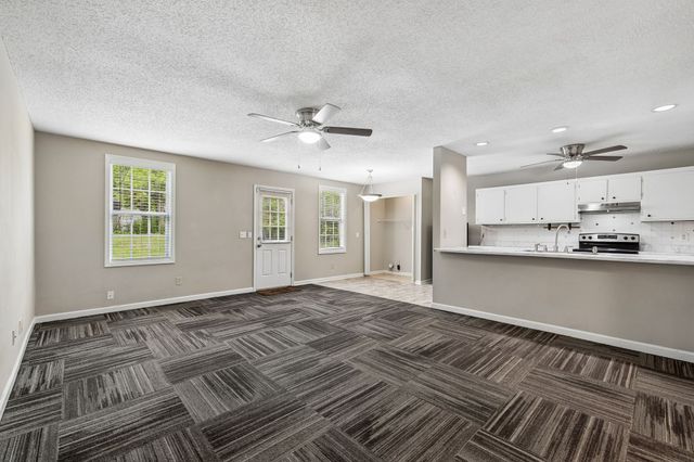 809 Fawn Ln, Madison, TN 37115