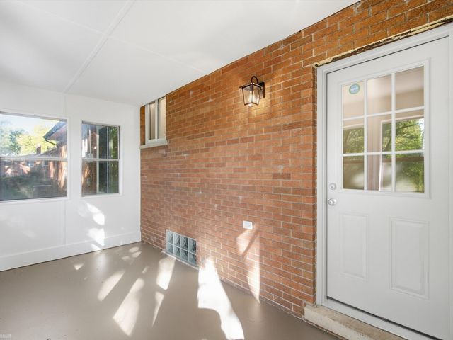 4616 Beuren Street, Shelby Twp, MI 48316