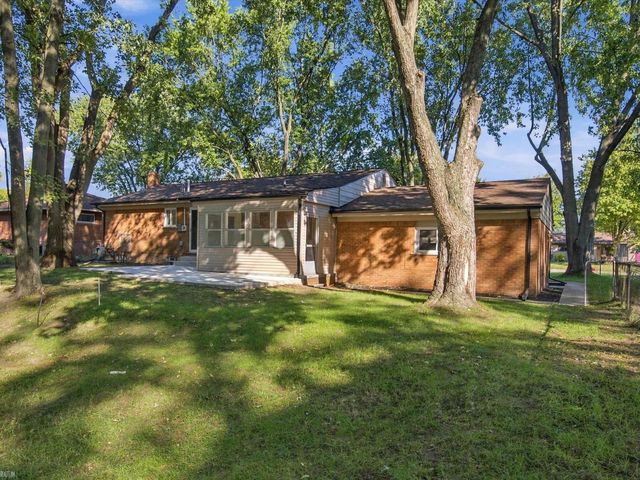 4616 Beuren Street, Shelby Twp, MI 48316