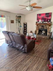 3141 E CHARLESTON Avenue, Phoenix, AZ 85032