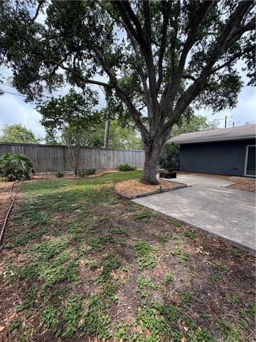 256 Purl Pl, Corpus Christi, TX 78412