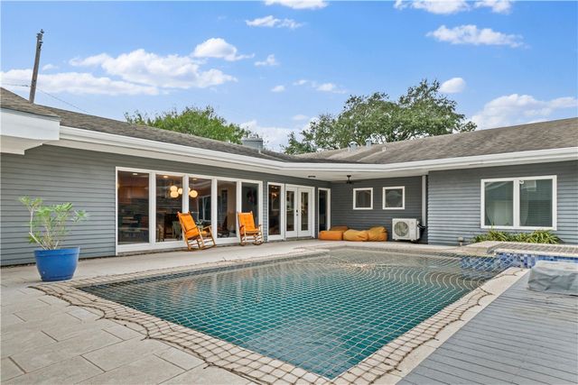 256 Purl Pl, Corpus Christi, TX 78412