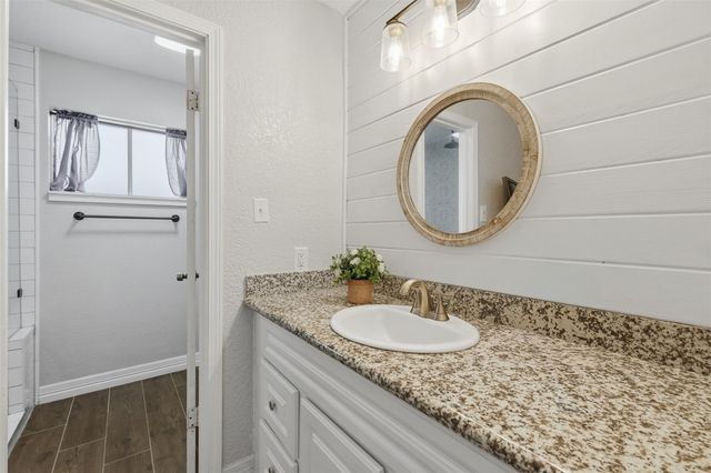 13903 Wadebridge Way, Houston, TX 77015