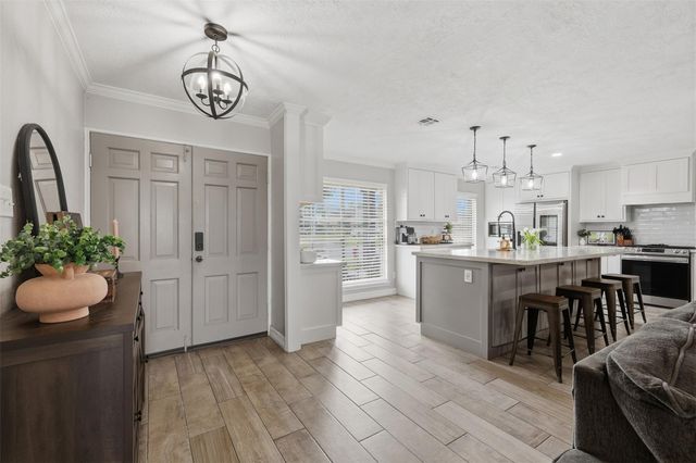 13903 Wadebridge Way, Houston, TX 77015