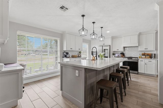 13903 Wadebridge Way, Houston, TX 77015