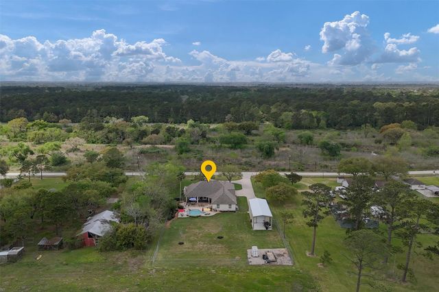 109 Avenue J, Dickinson, TX 77539