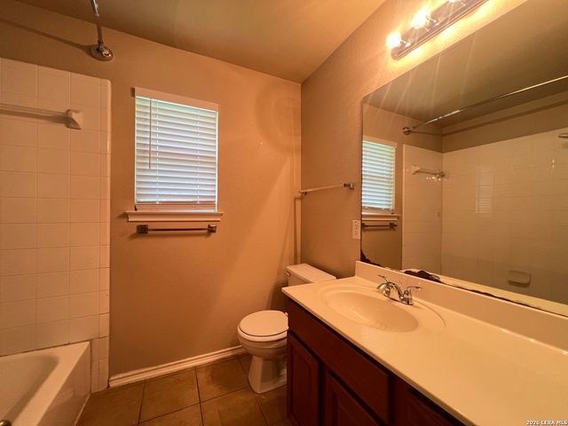 7627 ARIEL HL, San Antonio, TX 78252