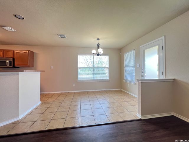 7627 ARIEL HL, San Antonio, TX 78252