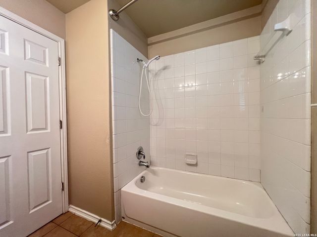 7627 ARIEL HL, San Antonio, TX 78252