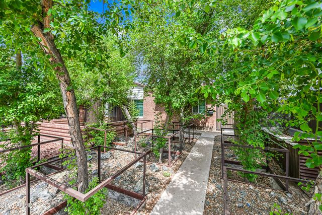 2709 N 7TH Street, Phoenix, AZ 85006