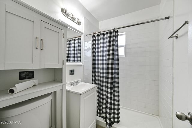 2709 N 7TH Street, Phoenix, AZ 85006