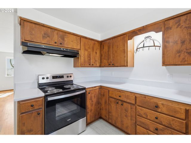 33626 PAIUTE Ln, Eugene, OR 97408