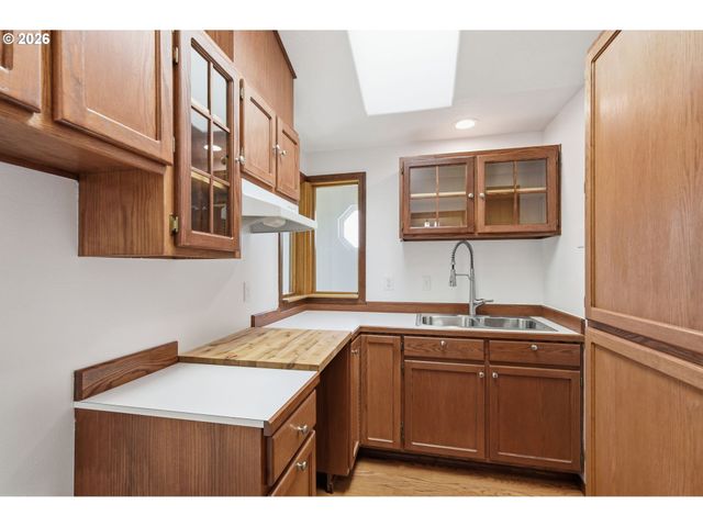 33626 PAIUTE Ln, Eugene, OR 97408