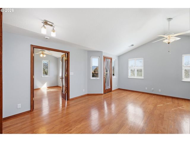 33626 PAIUTE Ln, Eugene, OR 97408