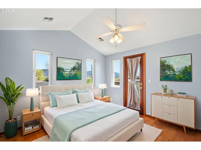 33626 PAIUTE Ln, Eugene, OR 97408