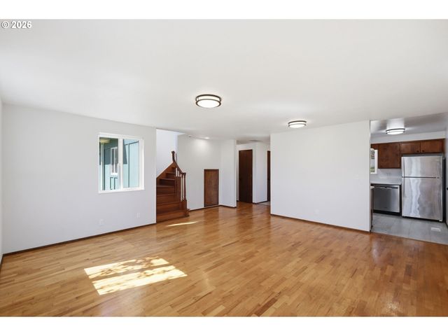 33626 PAIUTE Ln, Eugene, OR 97408