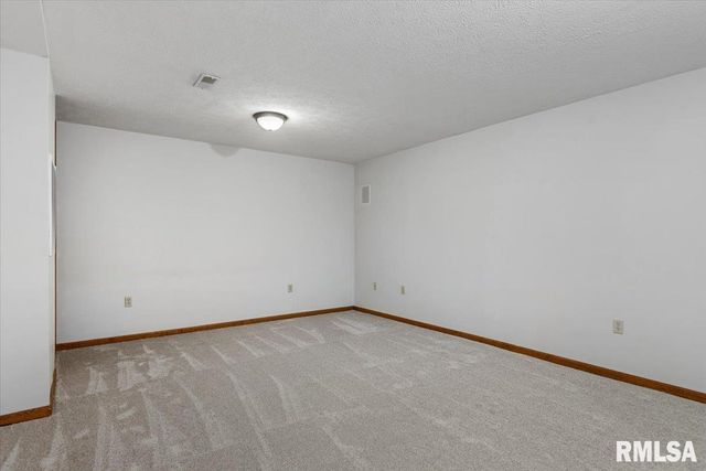 1808 STRAWBERRY Lane, Springfield, IL 62711