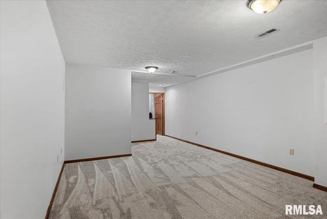 1808 STRAWBERRY Lane, Springfield, IL 62711