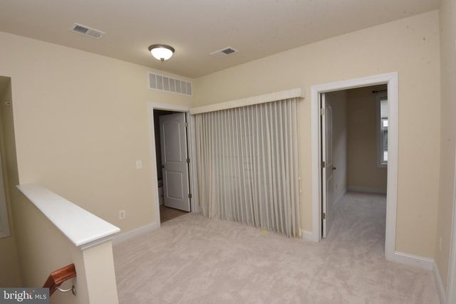 2358 MERSEYSIDE DR, Woodbridge, VA 22191
