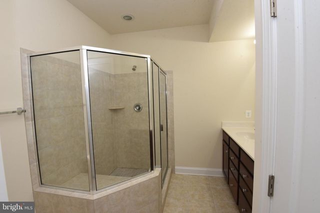 2358 MERSEYSIDE DR, Woodbridge, VA 22191