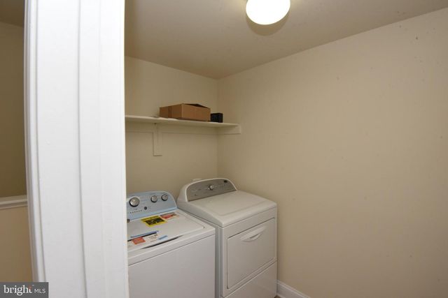 2358 MERSEYSIDE DR, Woodbridge, VA 22191