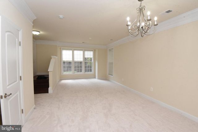 2358 MERSEYSIDE DR, Woodbridge, VA 22191