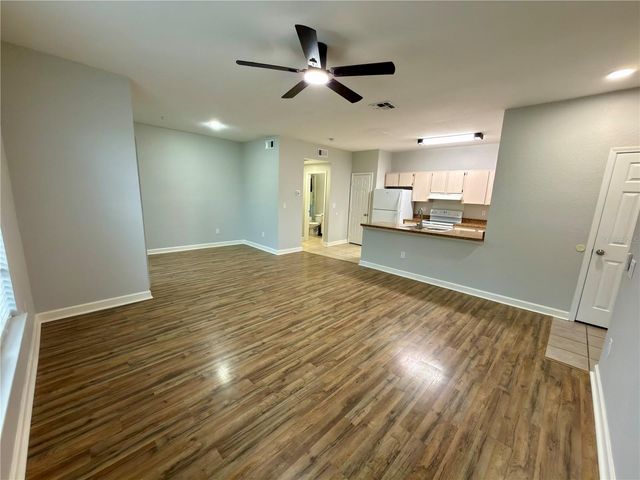 13235 SANCTUARY COVE DRIVE 303, Temple Terrace, FL 33637