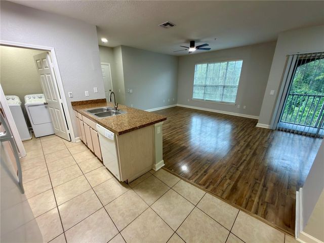 13235 SANCTUARY COVE DRIVE 303, Temple Terrace, FL 33637