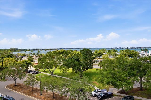 33 S GULFSTREAM AVENUE 404, Sarasota, FL 34236