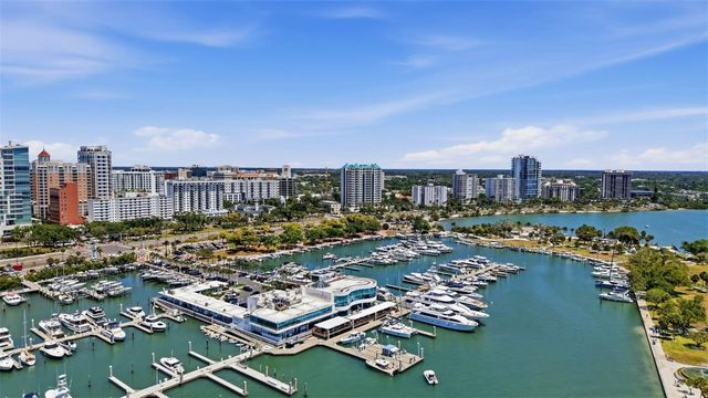 33 S GULFSTREAM AVENUE 404, Sarasota, FL 34236
