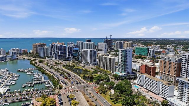 33 S GULFSTREAM AVENUE 404, Sarasota, FL 34236