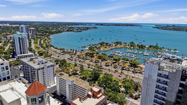 33 S GULFSTREAM AVENUE 404, Sarasota, FL 34236