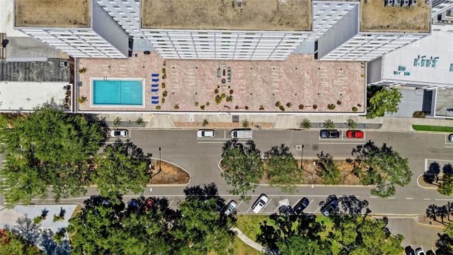 33 S GULFSTREAM AVENUE 404, Sarasota, FL 34236