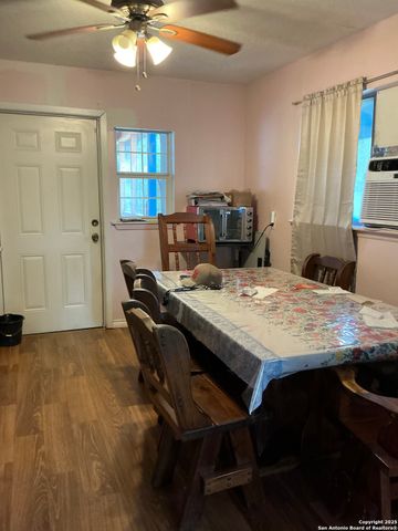 755 G, San Antonio, TX 78220