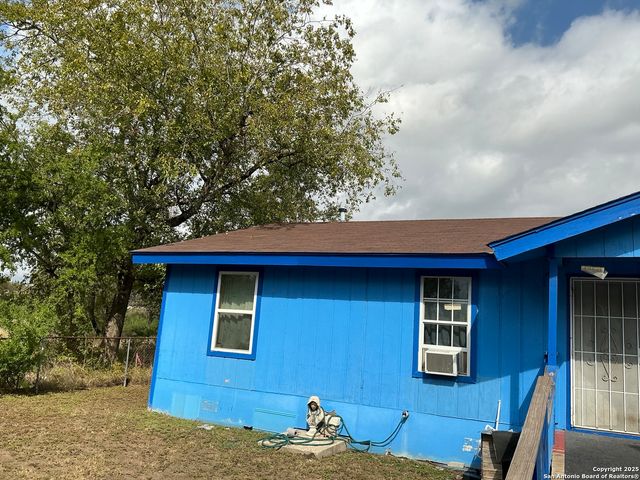 755 G, San Antonio, TX 78220