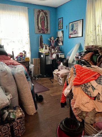 755 G, San Antonio, TX 78220