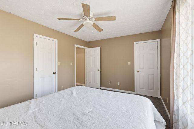 5516 W Emory Rd, Powell, TN 37849