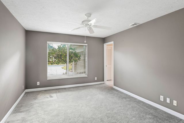 4194 SW Gleneagle Circle, Palm City, FL 34990