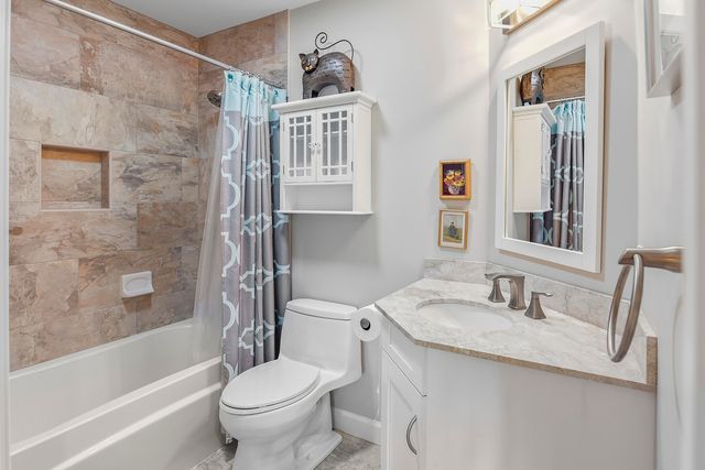 4194 SW Gleneagle Circle, Palm City, FL 34990